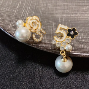 $26.00,Chanel Earrings For Women # 291878