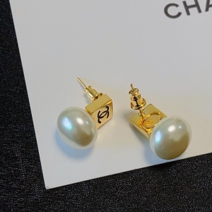 $26.00,Chanel Earrings For Women # 291884