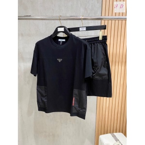 $65.00,Prada Tracksuits For Men # 291915
