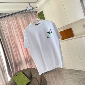 $32.00,Louis Vuitton Short Sleeve Shirts For Men # 291987