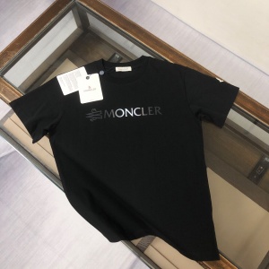 $32.00,Moncler Short Sleeve Shirts For Men # 292022