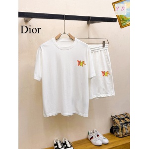 $65.00,Dior Tracksuits For Men # 292116