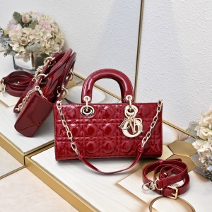 $95.00,Dior Handbag For Women # 292178