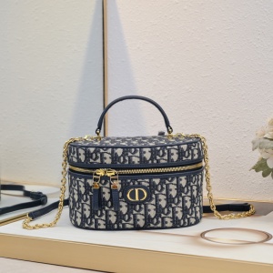 $99.00,Dior Cosmetic Bag For Women # 292210