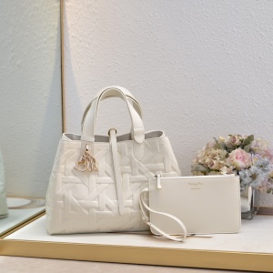 $99.00,Dior Handbag For Women # 292212