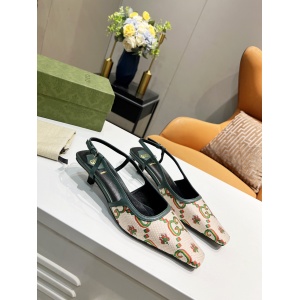 $85.00,Gucci Sandals For Women # 292253