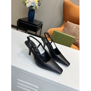 $85.00,Gucci Sandals For Women # 292262