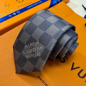 $35.00,Louis Vuitton Ties For Men in 292354
