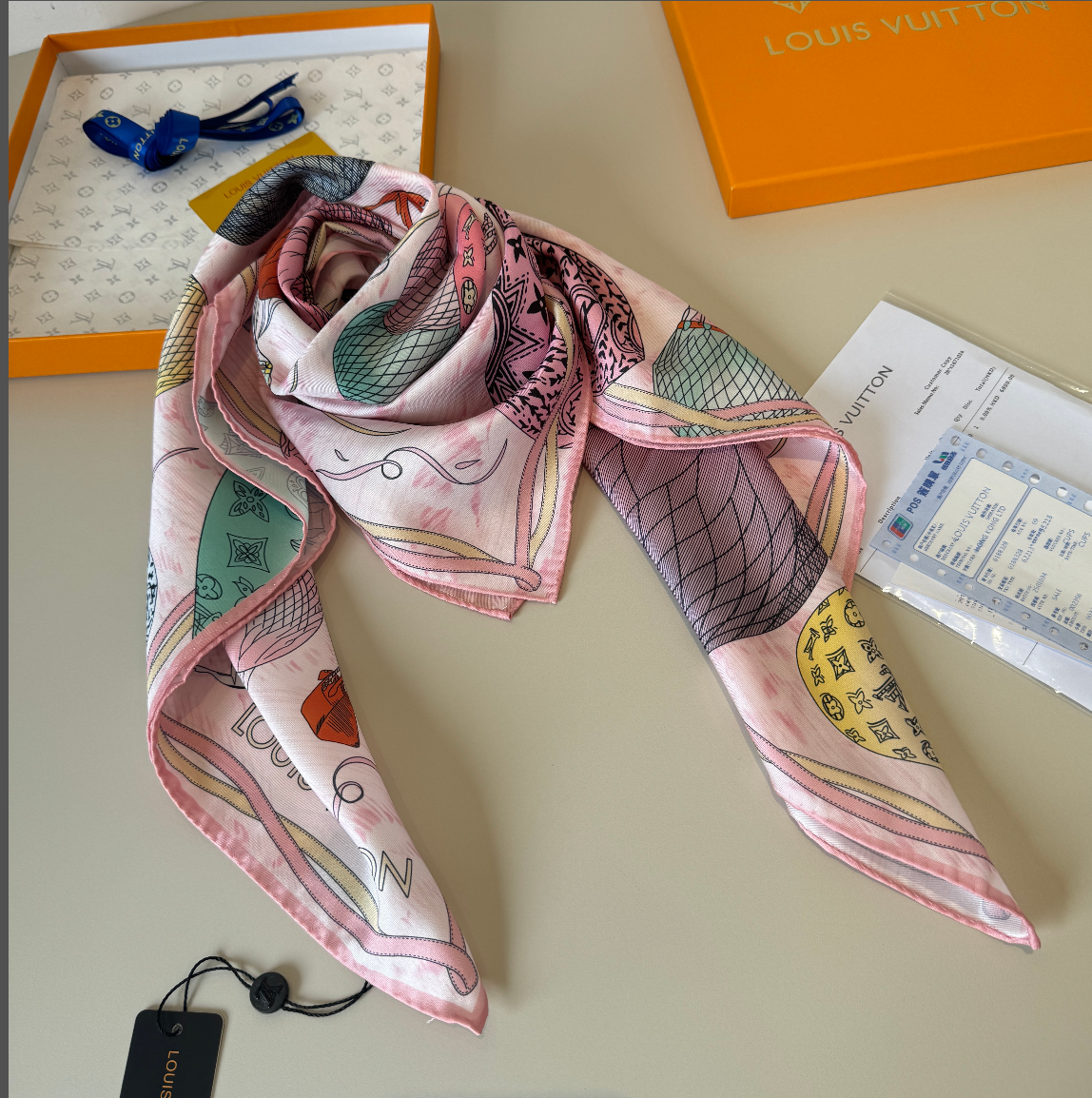 Louis Vuitton Scarves For Women # 292509