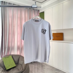 $34.00,Louis Vuitton Short Sleeve T Shirt Unisex # 293458