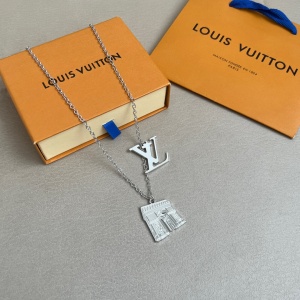 $32.00,Louis Vuitton Necklace For Women # 293776