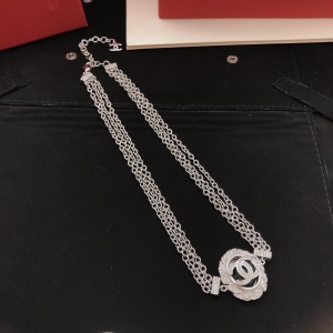 $32.00,Gucci Necklace For Women # 293792