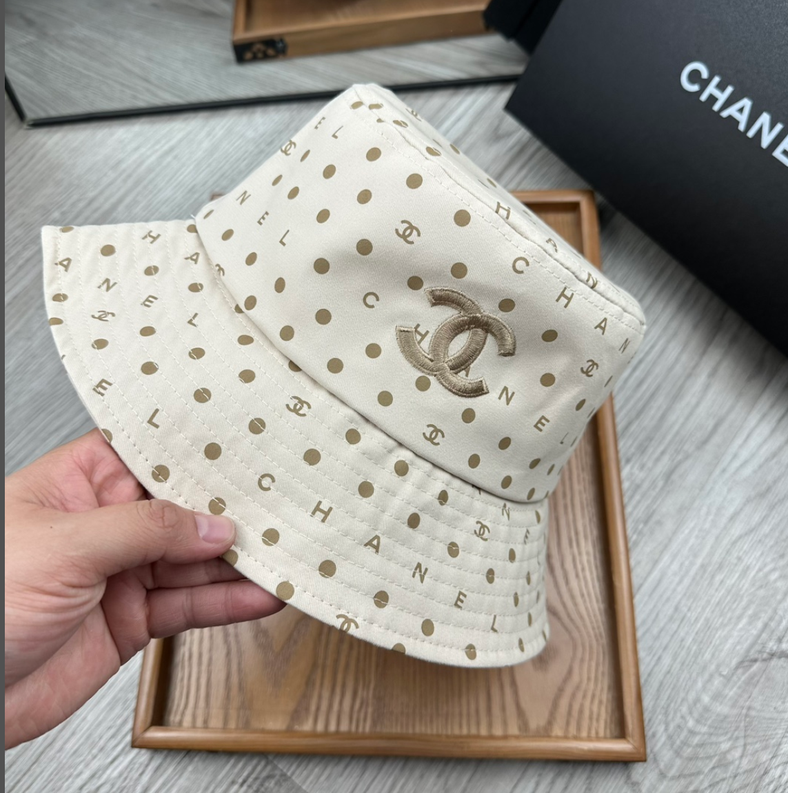 Chanel Hats Unisex # 292731
