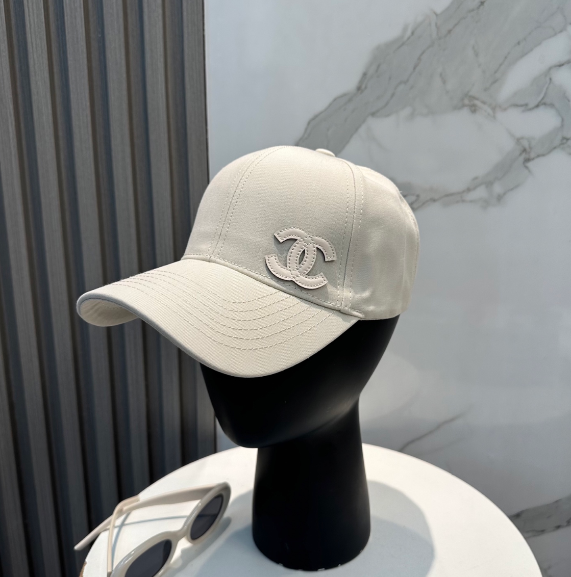 Chanel Hats Unisex # 292736