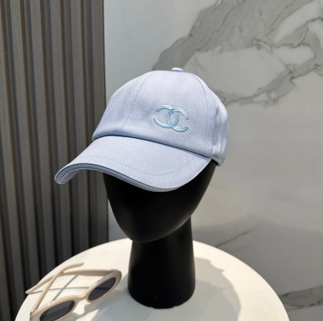 Chanel Hats Unisex # 292738