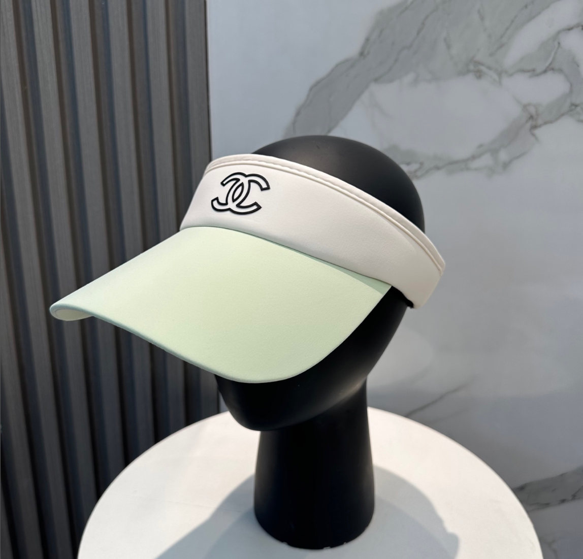 Chanel Hats Unisex # 292739