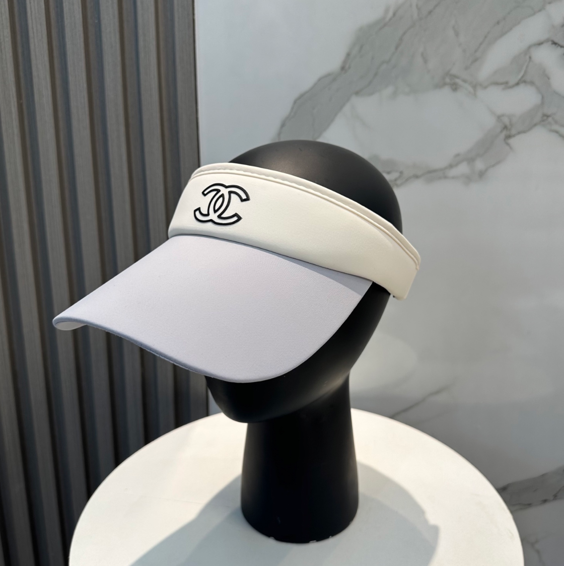 Chanel Hats Unisex # 292741
