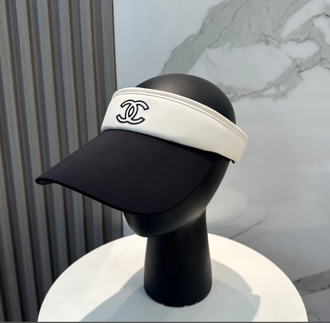 Chanel Hats Unisex # 292744