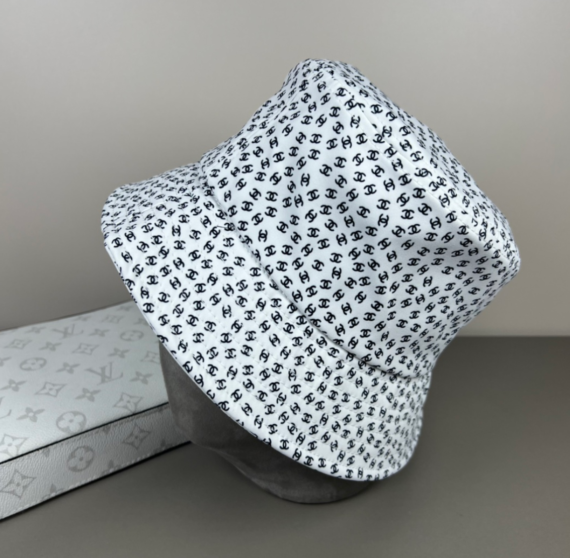 Chanel Hats Unisex # 292745