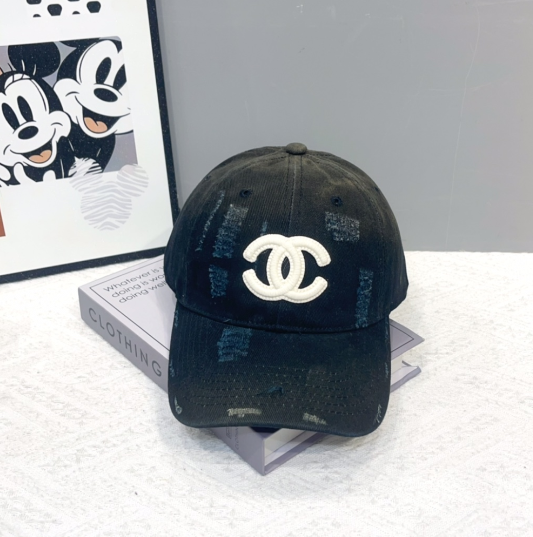 Chanel Hats Unisex # 292766
