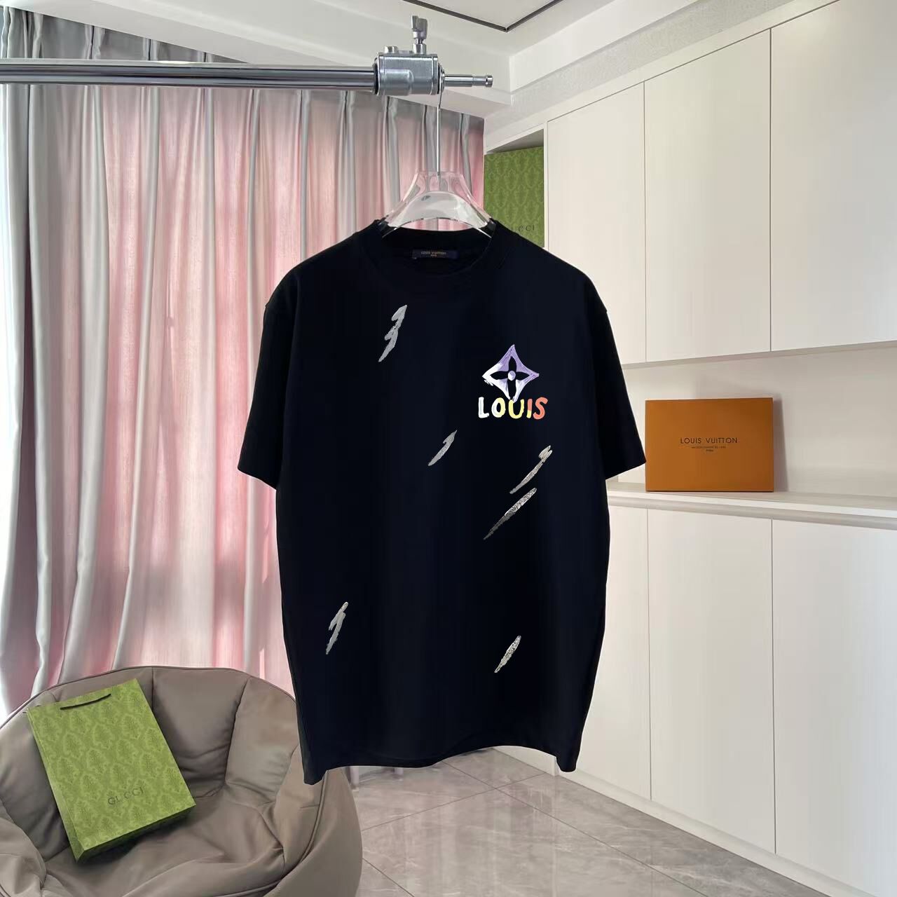 Louis Vuitton Short Sleeve T Shirt Unisex # 293450