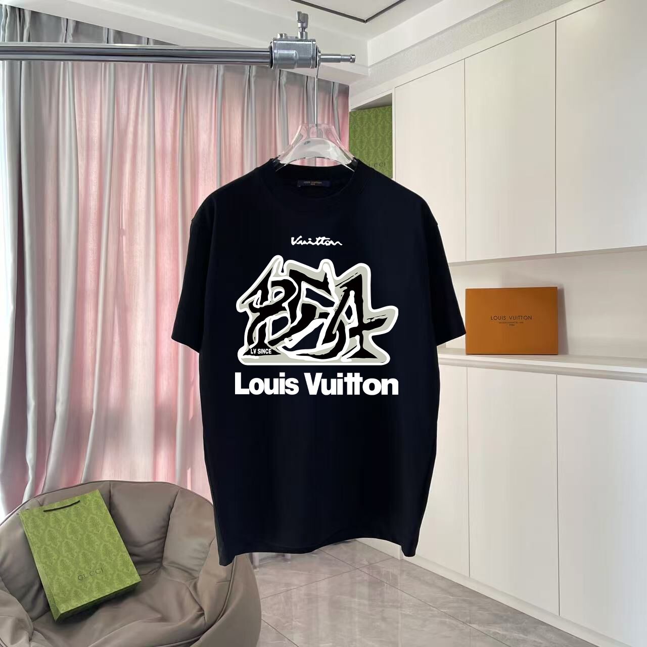 Louis Vuitton Short Sleeve T Shirt Unisex # 293454
