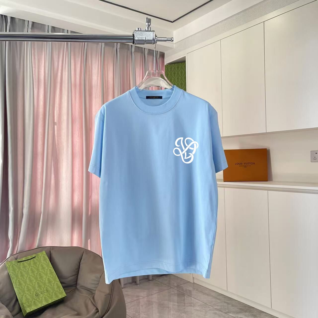 Louis Vuitton Short Sleeve T Shirt Unisex # 293456