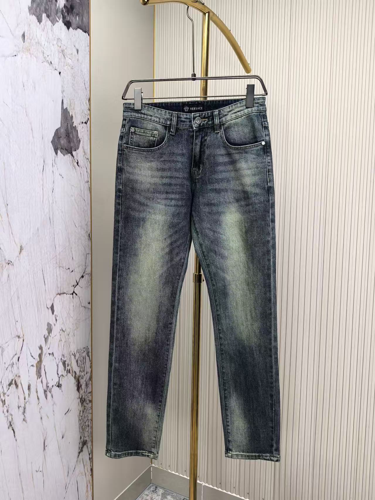 Versace Jeanas For Men # 293500