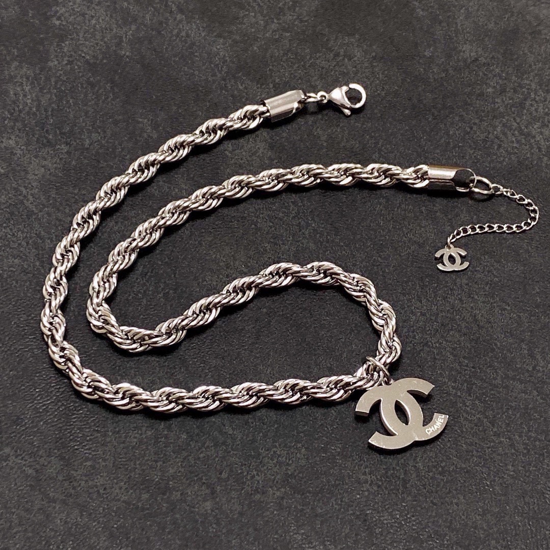 Chanel Necklace For Women # 293663