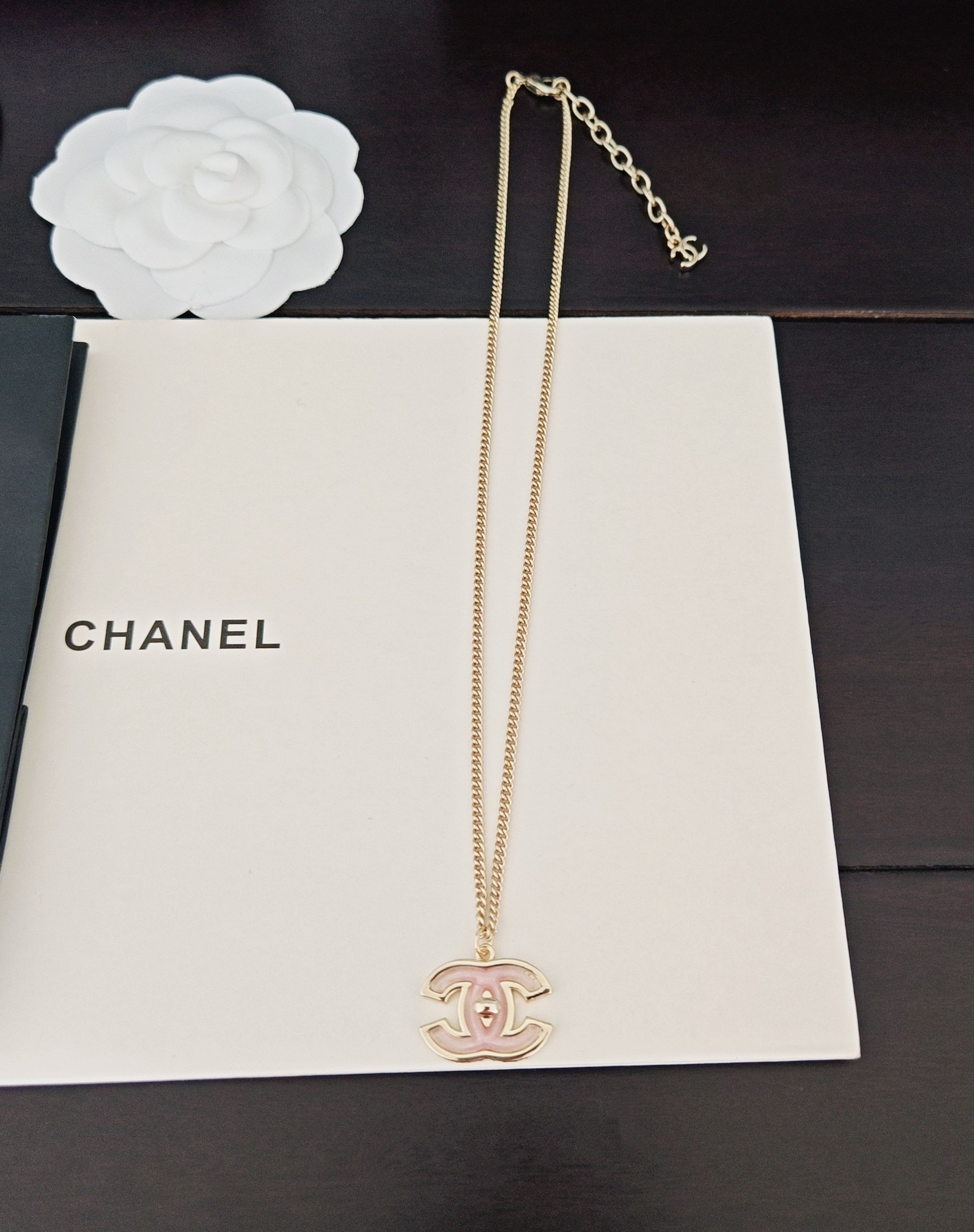 Chanel Necklace For Women # 293676