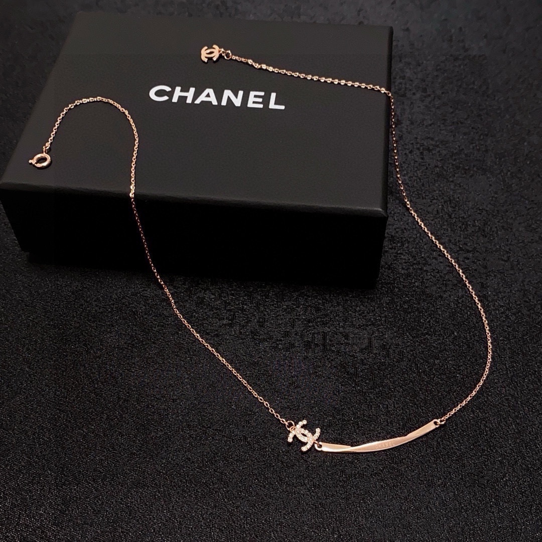 Chanel Necklace For Women # 293781