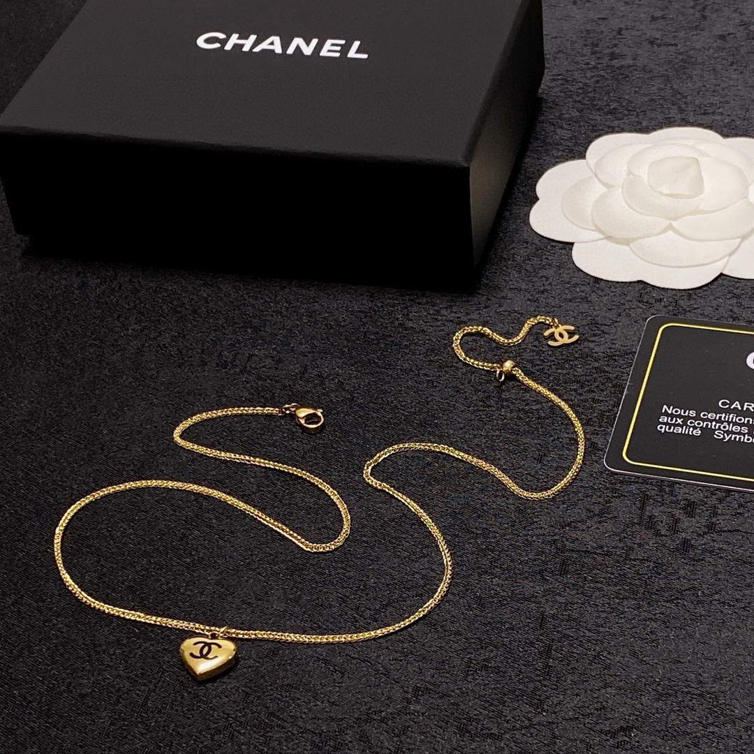 Chanel Necklace For Women # 293782