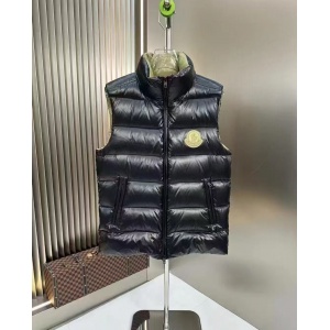 $105.00,Moncler Down Vest Jackets For Men # 294117