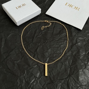 $32.00,Dior Necklace  # 294512