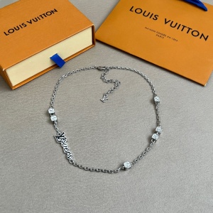 $32.00,Louis Vuitton Necklace  # 294515