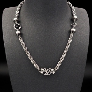 $32.00,Louis Vuitton Necklace  # 294549