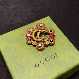 $26.00,Gucci Brooch For Women # 294633