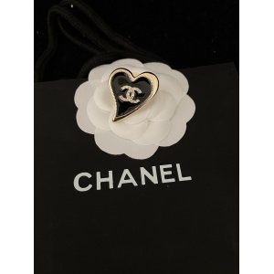 $26.00,Chanel Brooch For Women # 294650
