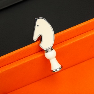 $30.00,Hermes Brooch For Women # 294674