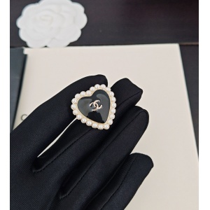 $26.00,Chanel Brooch For Women # 294701
