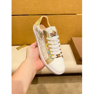 $89.00,Gucci Sneakers For Men # 294825