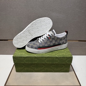 $89.00,Gucci Sneakers For Men # 294854