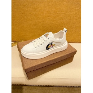 $89.00,Gucci Sneakers For Men # 294884