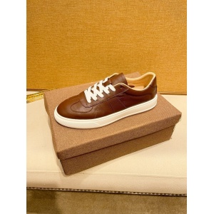 $89.00,Gucci Sneakers For Men # 294891