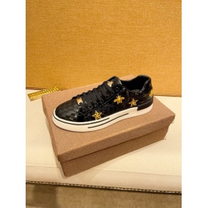 $89.00,Gucci Sneakers For Men # 294894