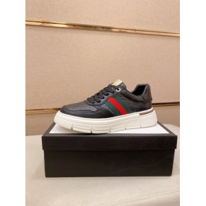 $89.00,Gucci Sneakers For Men # 294898
