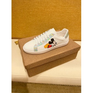 $89.00,Gucci Sneakers For Men # 294904