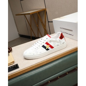 $89.00,Gucci Sneakers For Men # 294913
