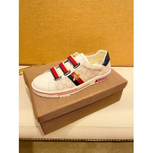 $89.00,Gucci Sneakers For Men # 294927