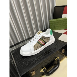 $89.00,Gucci Sneakers For Men # 294979